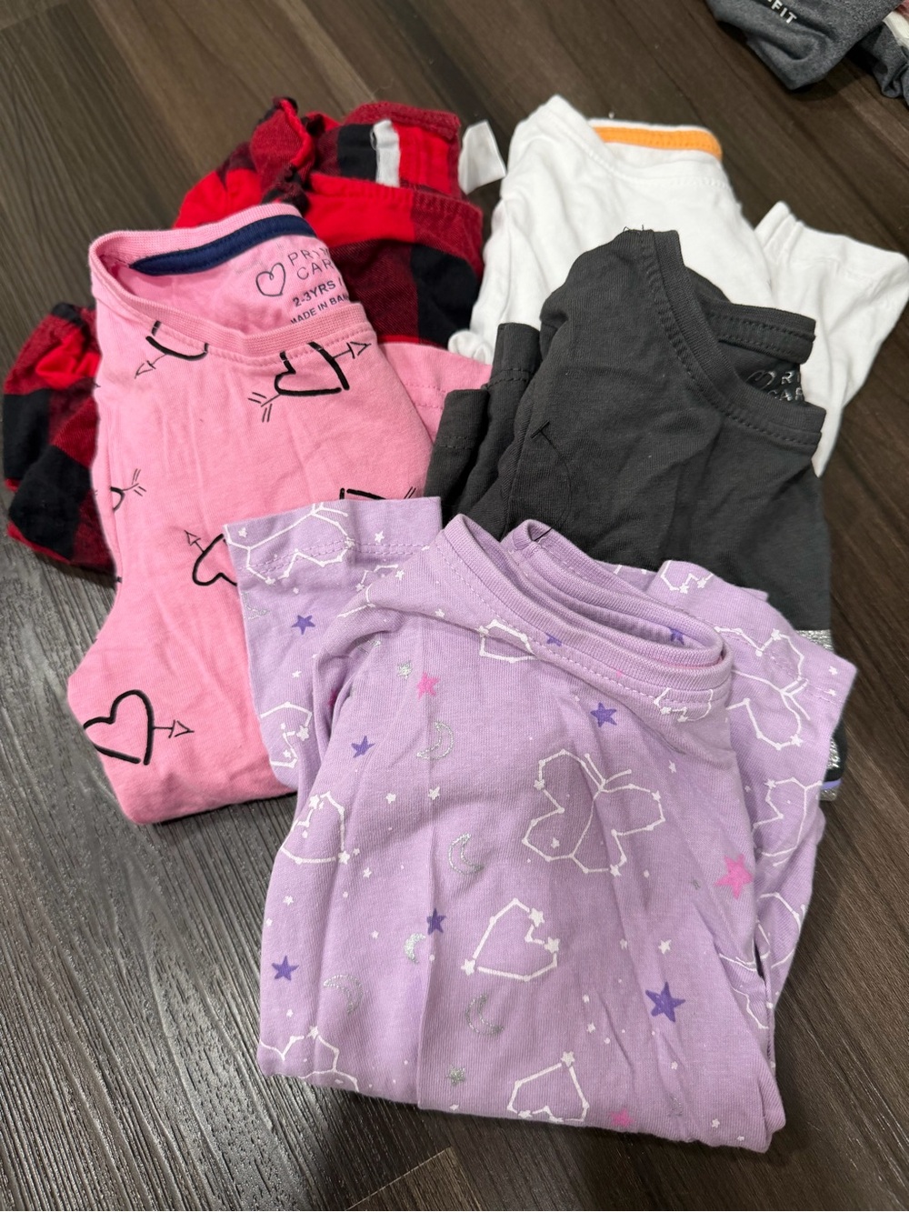 Girls Bundle - 2T - Picture 5 of 6